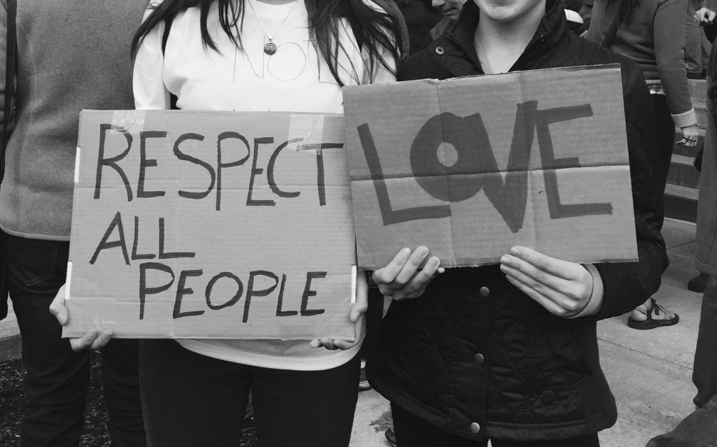 Purpose Porn – Nie war Geld spenden so erregend