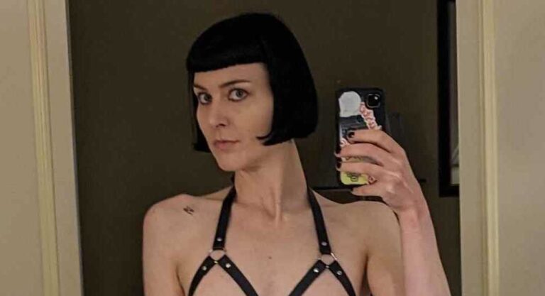 Delfine Dahlia sex movies